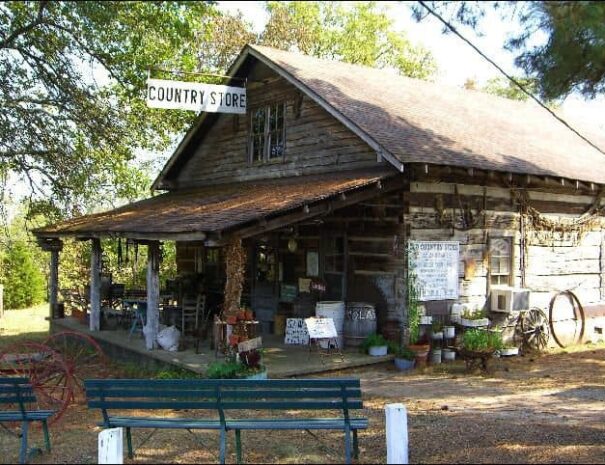 The Hitching Post and Old Country Store Front